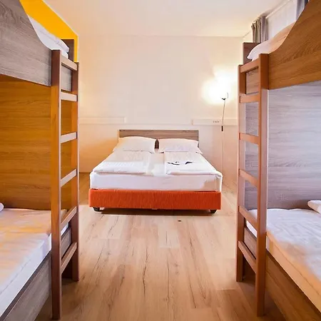 Orel Hotel 3*