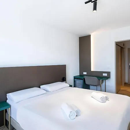 Orel Hotel