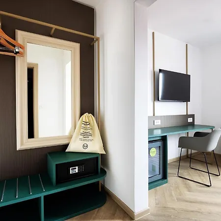 Orel Hotel 3*